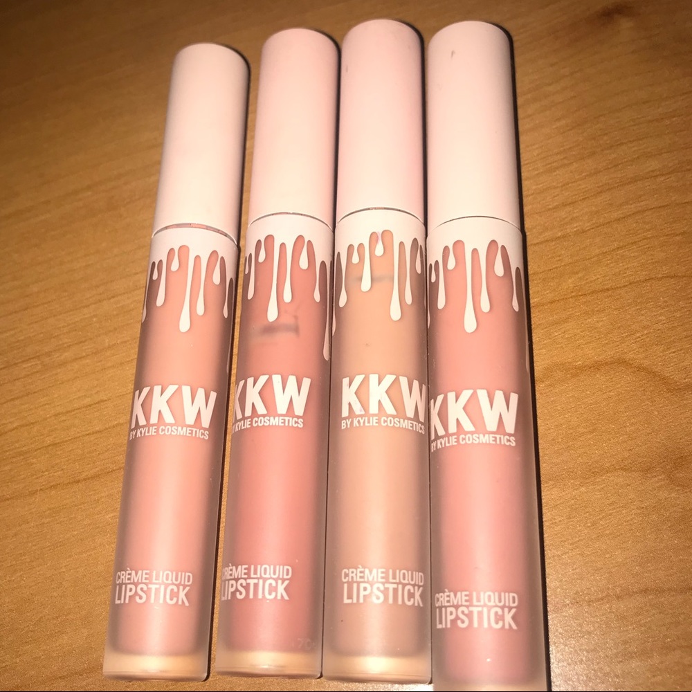 Kylie Cosmetics colab with Kim Kardashian - Nudes